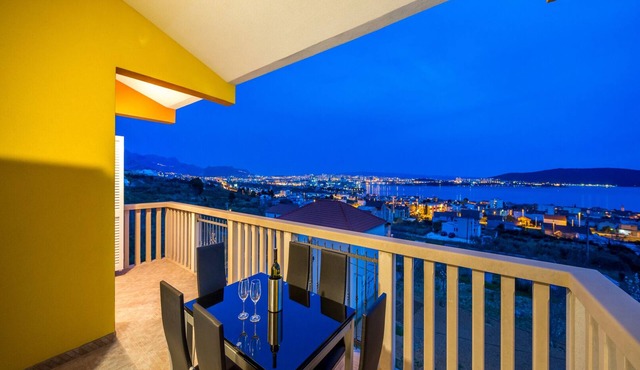 Luxury Villa Ana with the pool, sauna, Hot Tub and Wine Cellar