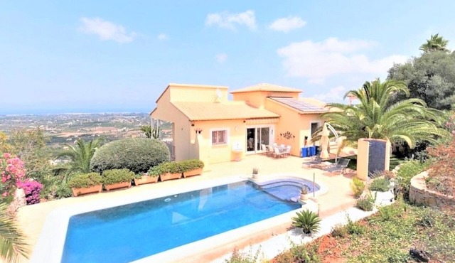 'Luxury Villa at La Sella Resort' with Mountain & Sea View, Pool, Wi-Fi, A/C, Terraces & Garden