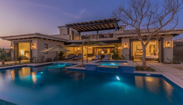 Luxury Villa at Diamante! PGA HOT SPOT! Private Hot Tub, Pool, Pool Table @ Golf Villa 46