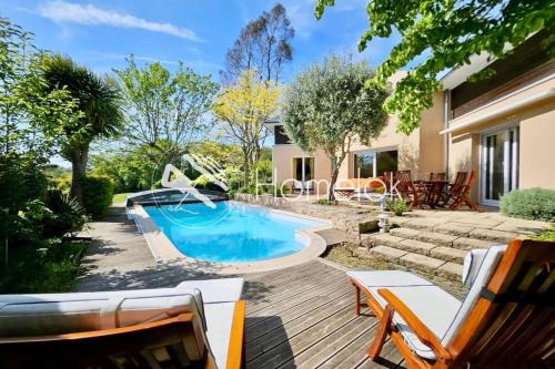 Luxury ! Villa avec piscine - Vue 180 sur le golf