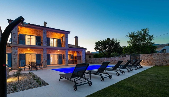 Luxury Villa Banovi with heated pool adapted for the disabled