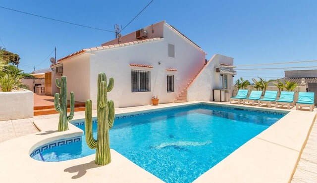 Luxury Villa Carolima with Heated Pool, Sea View, Beach Moraira/Calpe/Benissa