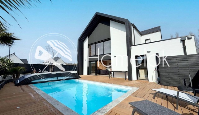 Luxury ! Villa de standing Piscine Plages à pied