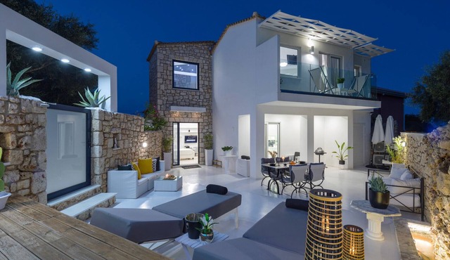 Luxury Villa 'Dion' near Beach with Sea View, Private Pool, Terraces, Balconies & Wi-Fi