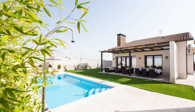 LUXURY VILLA EL ARRABAL DE TOLEDO