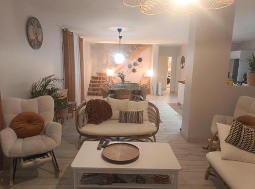 Luxury Villa Evasion Spa and Pool near Nantes