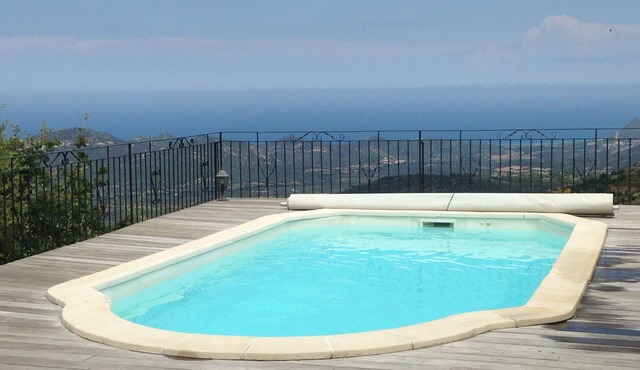 LUXURY VILLA exceptional panoramic view over the Réginu valley and the sea