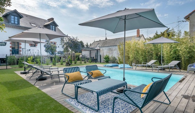 Luxury villa with swimming pool, sleeps 10, Pornichet center