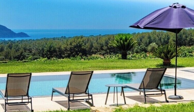 Luxury villa in Cadière d'Azur