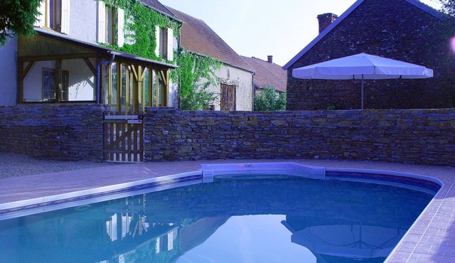 Luxury villa, heated pool, spa, sauna, for 8-12 guests
