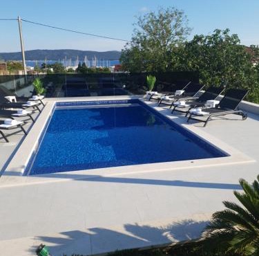 LUXURY VILLA HELENA