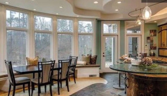 LUXURY VILLA IN A LUXURIOUS NEIGHBORHOOD IN CARY/RALEIGH