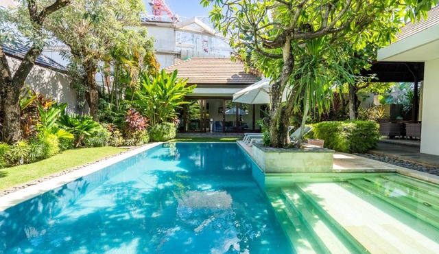 Luxury Villa in Beachfront Estate – Kejora 3 | Pool | Sleeps 10