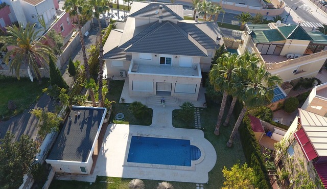 LUXURY VILLA IN CABO DE LAS HUERTAS