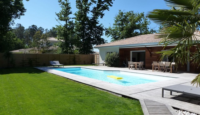 Luxury villa in Lège Cap Ferret, heated 39x16 ft pool