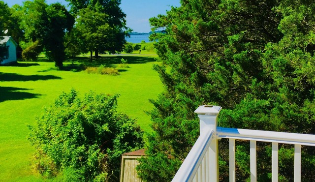 LUXURY VILLA IN KENT ISLAND-SLEEPS 10-12