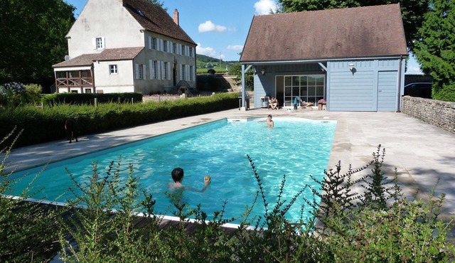 Luxury villa in Santenay