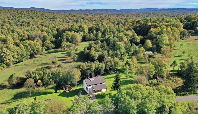 Luxury villa in the heart of Lika with wellness, nature and close to Plitvice Lakes.