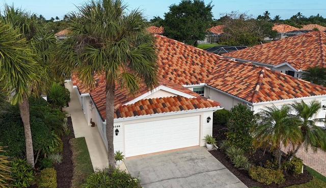 Luxury Villa in Village Walk North Naples Check availability for season 2026/27