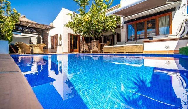 Luxury Villa on El Valle Golf Resort, Sauna, Hot Tub, Heated Pool.