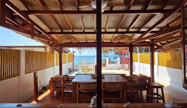 Luxury Villa on Gili Air - Breakfast & Private Beach & Stunning Views & Turtles