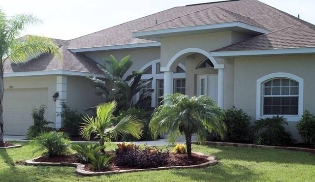 Luxury Villa on main Rotonda canal