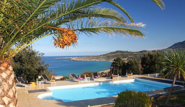 LUXURY VILLA PANORAMIC SEA VIEW HEATED PRIVATE POOL 4 to 9 PEOPLE