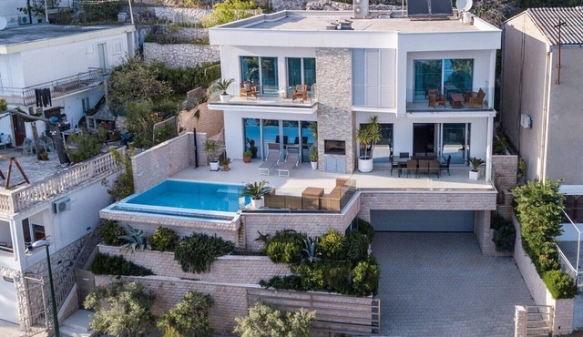 Luxury villa Saga in Drvenik, private pool