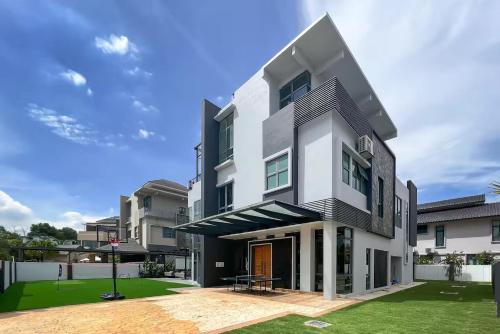 Luxury Villa Smarthome Kristal Seksyen 7, Shah Alam