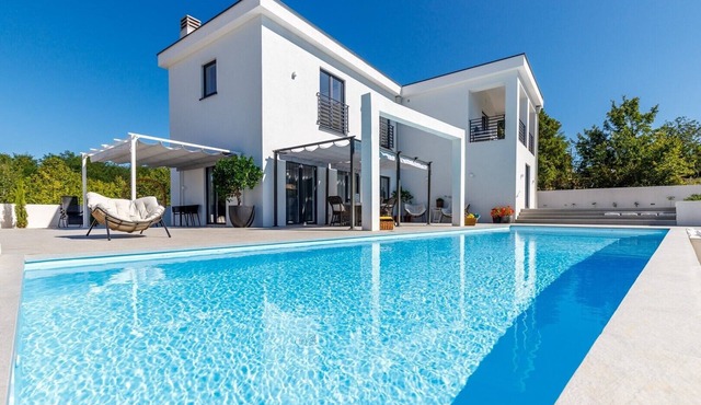 Luxury Villa Valhalla with Private Pool