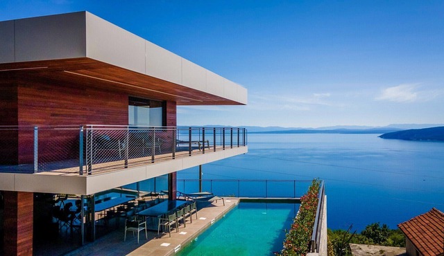 Luxury Villa Vista Hills Opatija with private pool in Mošćenice near Opatija.