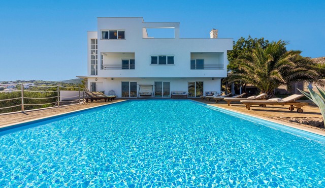Luxury Villa Vrbnik - Krk - pool, tennis, pets, sea view, whirlpool & concierge