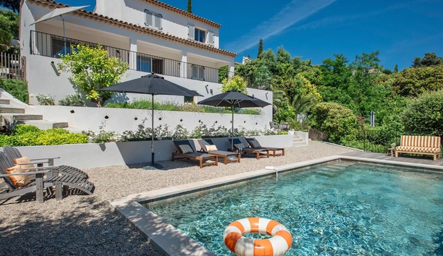 Luxury villa with A/C and a heated private pool