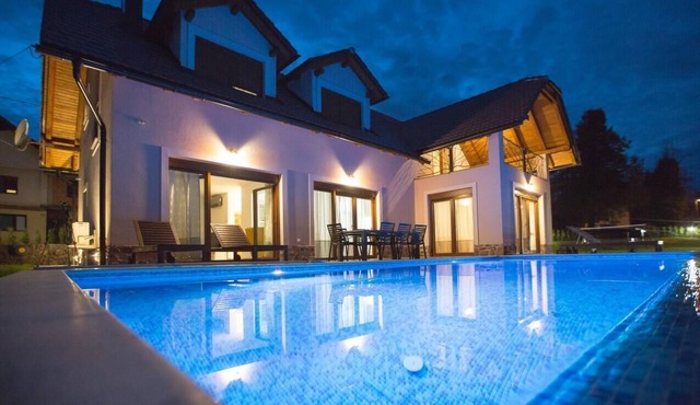 Luxury villa with a swimming pool Dujmić Selo, Gorski kotar (K-17441)