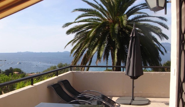 Luxury villa with private pool located in PORTIGLIOLO