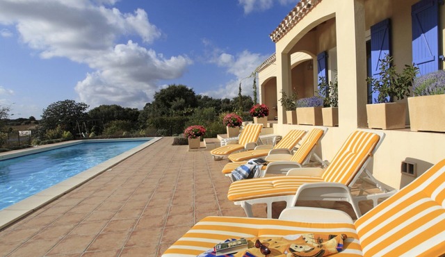 Luxury villa with heated pool and spa