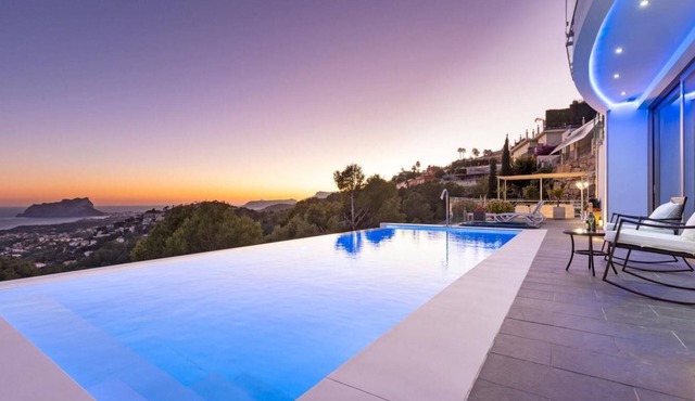 Luxury villa with magnificent view