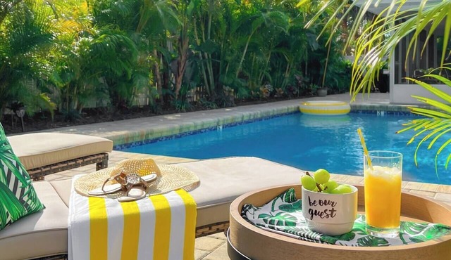 Luxury Villa with Pool, Game Room, Near Beach