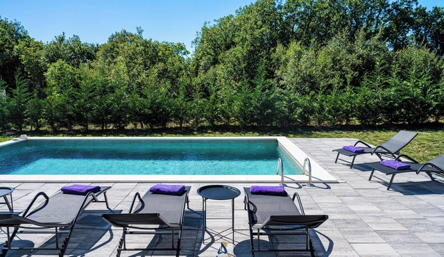 Luxury Villa with Private Pool & Jacuzzi in Istria (Near Labin)