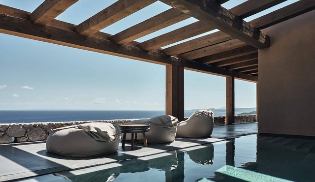 Luxury villa with private pool, amazing view!