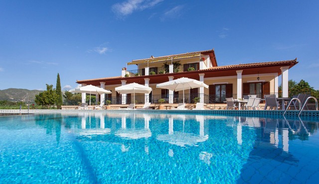 Luxury Villa with Private Pool, Tennis Court & Vineyard | Aneli Villa Anastasia