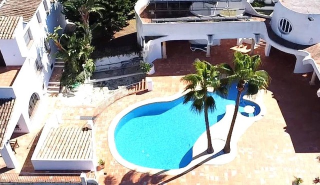 Luxury Villa with Private Pool, Garden, and Sea Views, 500m from Playa Ampolla