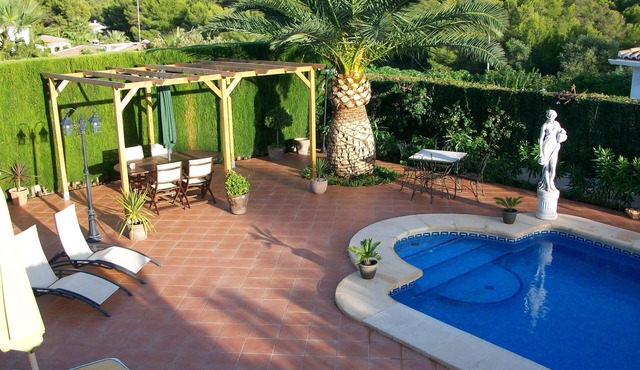 Luxury Villa With Private Pool, UK TV And Wi-Fi