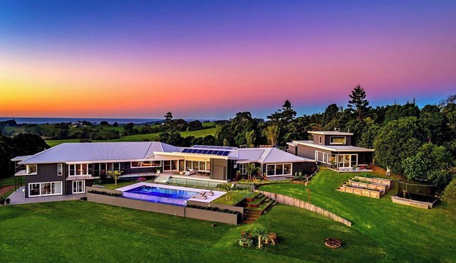 Luxury Villas Byron Retreat (Ocean, Views, Pool)