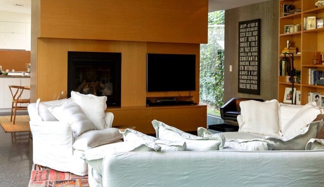 Luxury Villas Ethel St (With Car Parking)