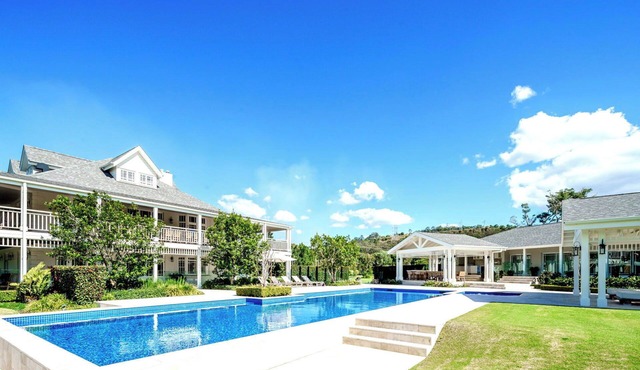 Luxury Villas Guanaba Estate (Heated Pool)