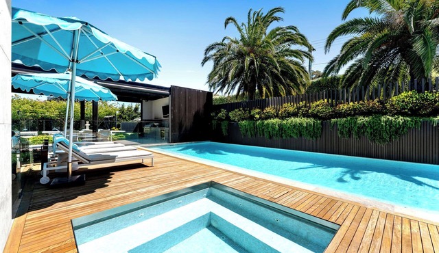 Luxury Villas The Judge at Portsea Magnesium Pool