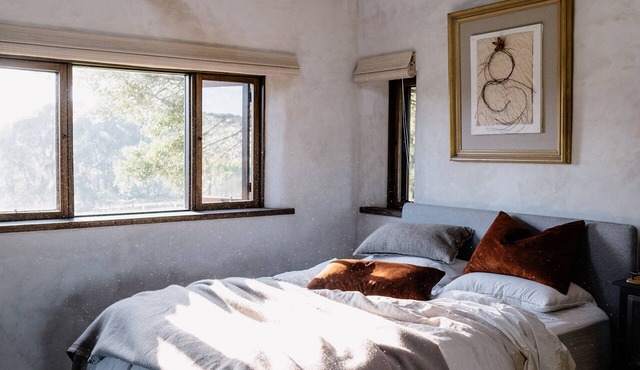 Luxury vineyard log cabin in the Yarra Valley