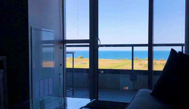 Luxury Water-View Oasis