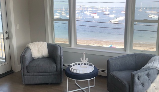 Luxury Waterfront Condo in downtown Jamestown